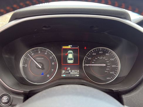 Used 2023 Subaru Crosstrek 2.5i Limited AWD/4WD image 11