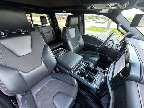 Used 2025 Ford F150 Raptor AWD/4WD image 14