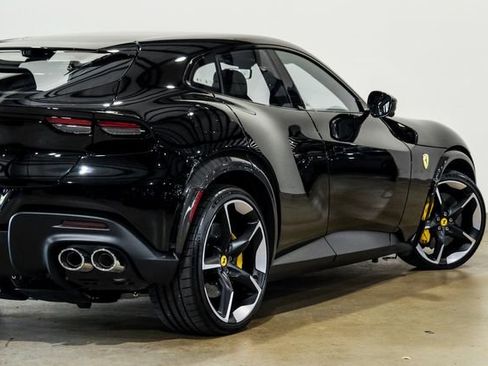 Used 2025 Ferrari Purosangue image 33