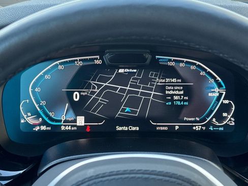 Used 2023 BMW 530e w/ Executive Package image 18