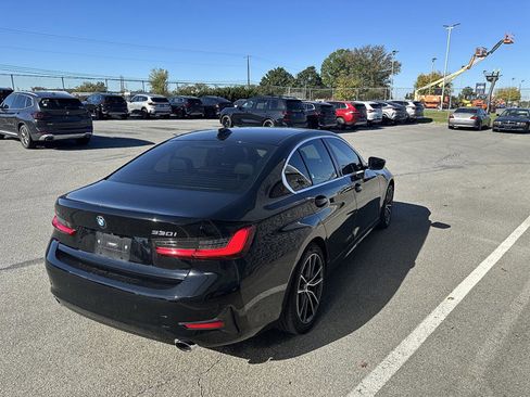 Used 2021 BMW 330i xDrive Sedan w/ Premium Package image 5