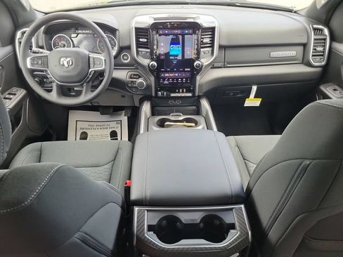 New 2026 RAM 1500 Big Horn AWD/4WD image 10