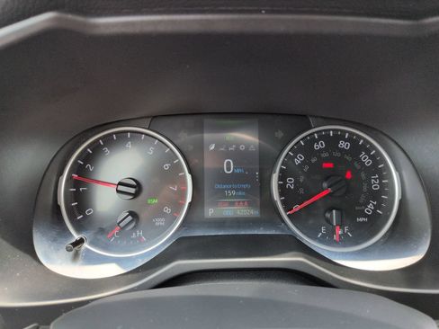 Certified 2022 Toyota RAV4 XLE Premium AWD/4WD image 15