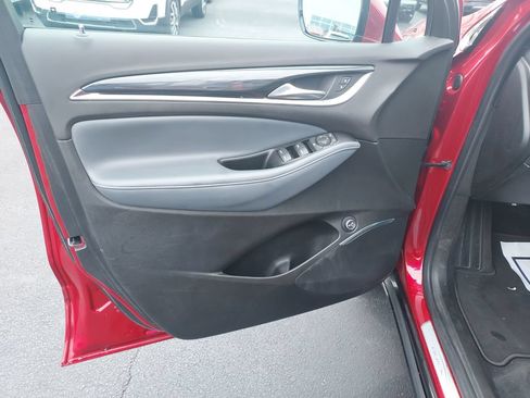 Used 2024 Buick Enclave Essence w/ Experience Buick Package FWD image 12