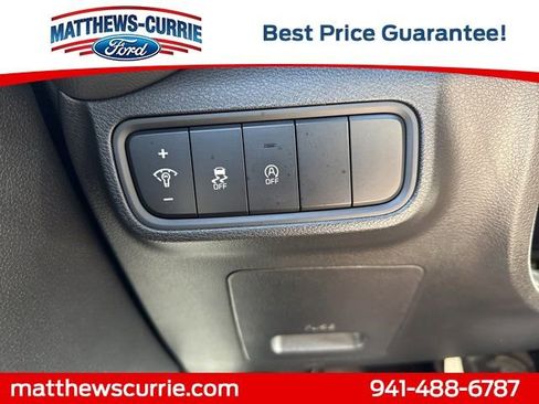 Used 2025 Kia Soul LX image 23