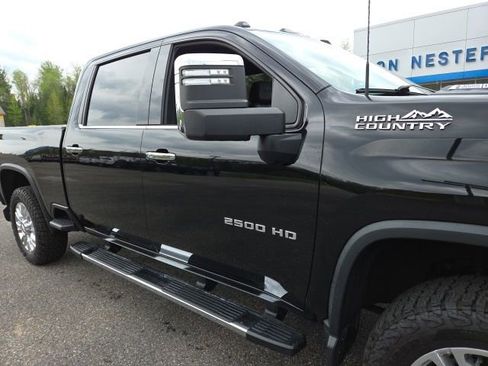 Used 2021 Chevrolet Silverado 2500 High Country w/ Z71 Off-Road Package AWD/4WD image 48