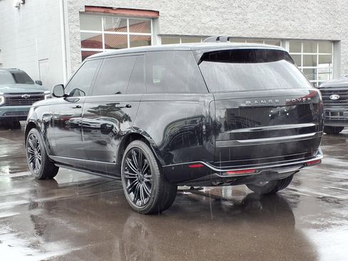 Used 2026 Land Rover Range Rover Long Wheelbase Autobiography AWD/4WD image 3