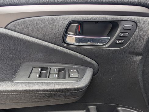 Used 2022 Honda Pilot Special Edition image 16