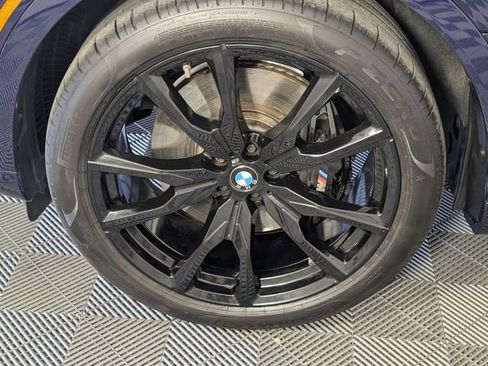 Used 2024 BMW X7 xDrive40i w/ Executive Package AWD/4WD image 8