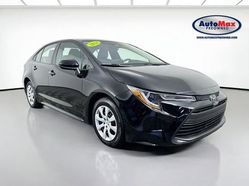 Used 2024 Toyota Corolla LE FWD image 1