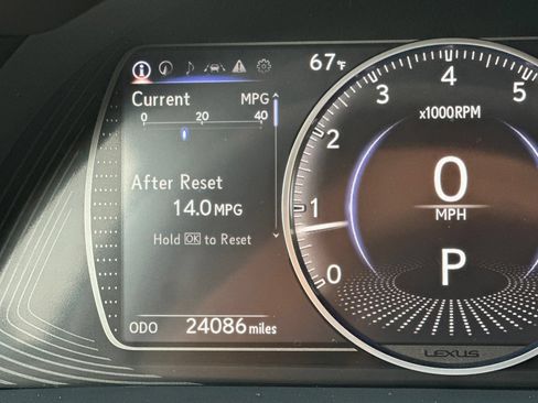 Certified 2023 Lexus ES 350 w/ Accessory Package (Z2) FWD image 28