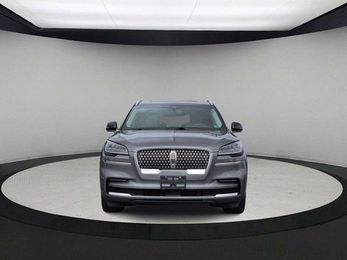 Used 2023 Lincoln Aviator Reserve w/ Equipment Group 201A AWD/4WD image 3