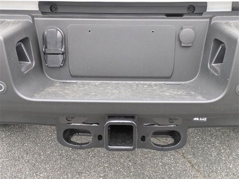 New 2026 Ford F350 Lariat w/ Black Appearance Package image 35