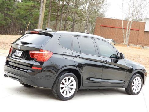 Used 2017 BMW X3 sDrive28i RWD image 24
