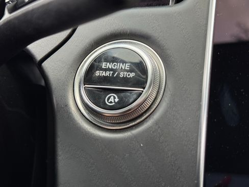 Used 2025 Mercedes-Benz E 350 Sedan w/ Winter Package image 24