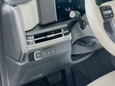 Certified 2026 Hyundai Santa Fe SE FWD image 10