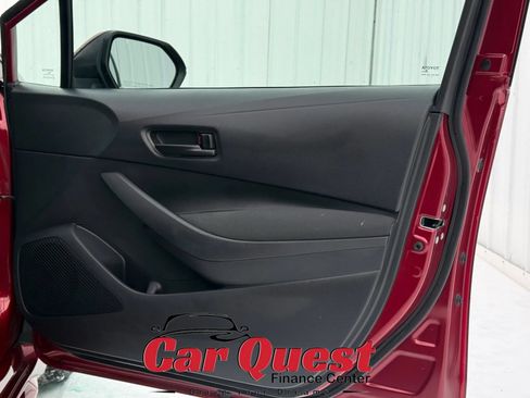 Used 2024 Toyota Corolla LE FWD image 20