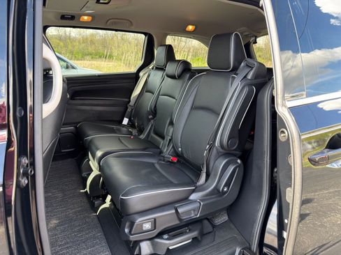 Used 2026 Honda Odyssey Elite image 31