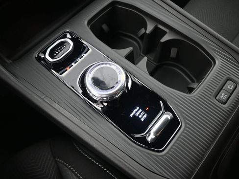 New 2026 Jeep Cherokee Laredo AWD/4WD image 9