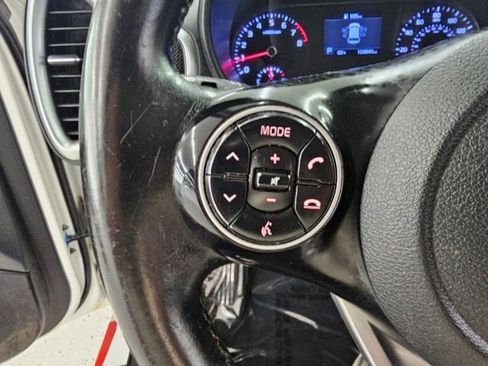 Used 2020 Kia Soul GT-Line w/ GT 2.0L Power Sunroof Package image 11