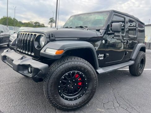 Used 2018 Jeep Wrangler Unlimited Sport AWD/4WD image 7