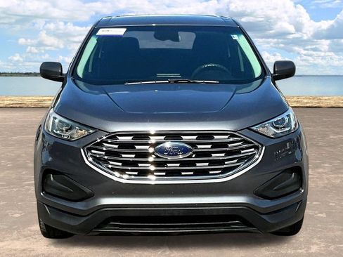 Certified 2021 Ford Edge SE FWD image 2