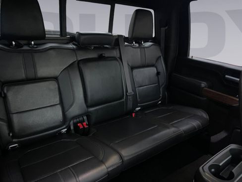 Used 2021 Chevrolet Silverado 3500 High Country w/ Snow Plow Prep/Camper Package image 18