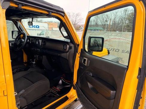 Used 2019 Jeep Wrangler Unlimited Sport S AWD/4WD image 19