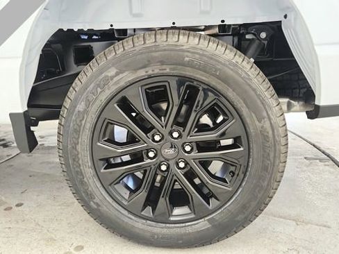 New 2026 Ford F150 XLT w/ Equipment Group 302A MID AWD/4WD image 9