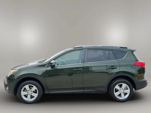 Used 2013 Toyota RAV4 XLE FWD image 4