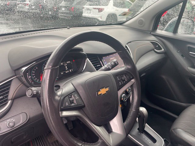 Used 2022 Chevrolet Trax LT w/ Driver Confidence Package AWD/4WD image 11
