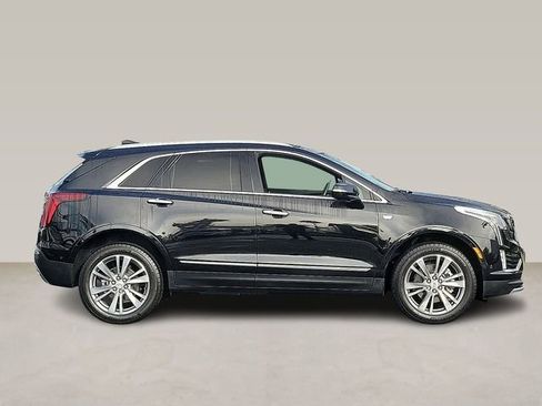 Used 2025 Cadillac XT5 Premium Luxury w/ Technology Package image 3