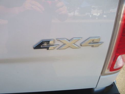 Used 2014 RAM 2500 Laramie image 17