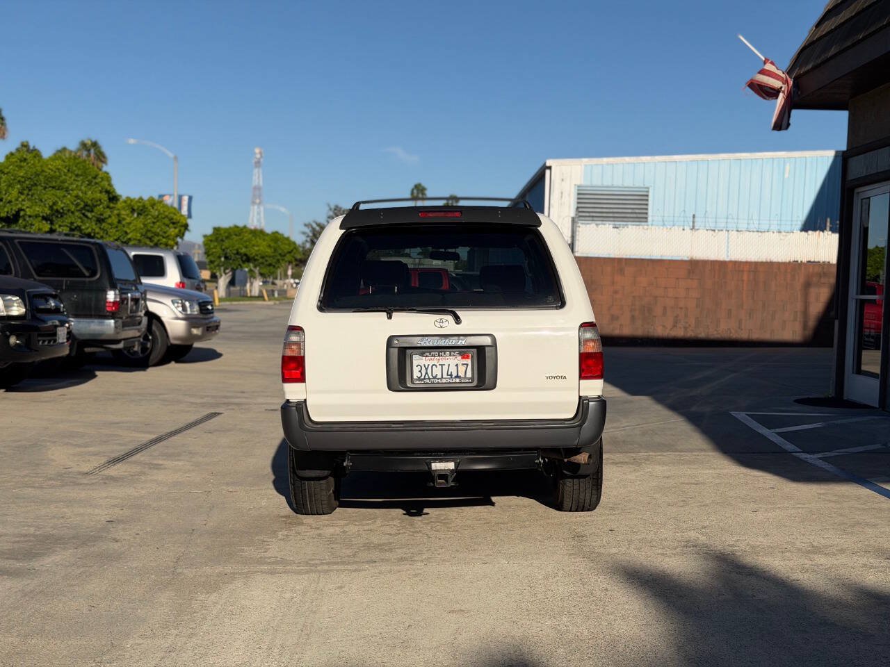 Used 1998 Toyota 4Runner 2WD w/ Upgrade Pkg image 11