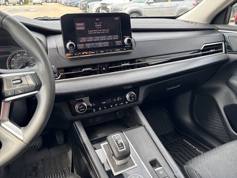 Used 2022 Mitsubishi Outlander ES AWD/4WD image 21