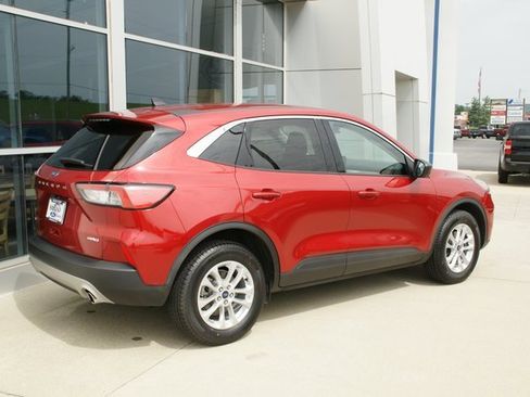 Used 2022 Ford Escape SE w/ Convenience Package image 3
