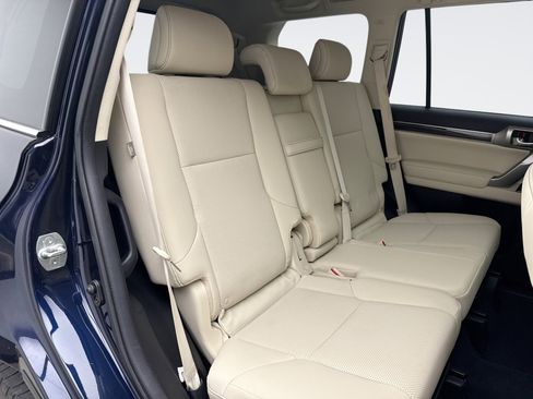 Used 2023 Lexus GX 460 Premium image 19