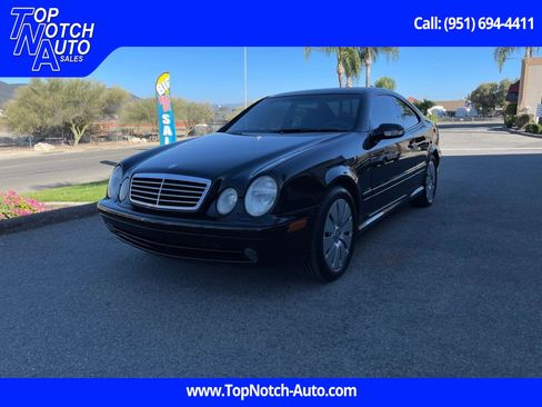 Used 2001 Mercedes-Benz CLK 55 AMG Coupe image 1