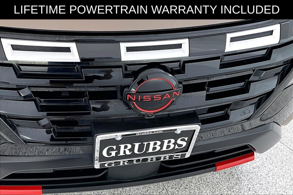 Used 2025 Nissan Rogue SV AWD/4WD image 36