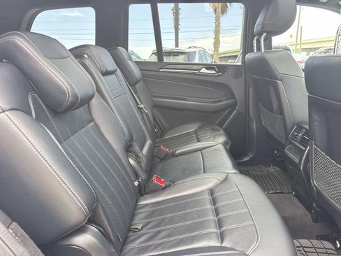Used 2019 Mercedes-Benz GLS 450 4MATIC image 10