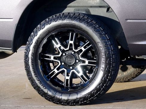 Used 2018 RAM 1500 Big Horn image 29