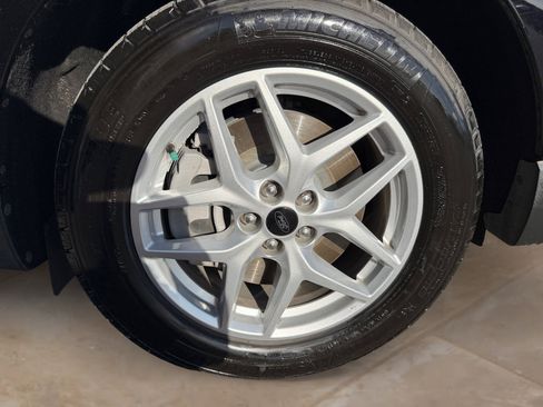 Used 2024 Ford Edge SEL w/ Convenience Package image 27