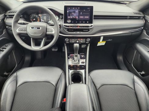 New 2026 Jeep Compass Latitude AWD/4WD image 23