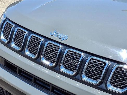 Used 2024 Jeep Compass Limited AWD/4WD image 30