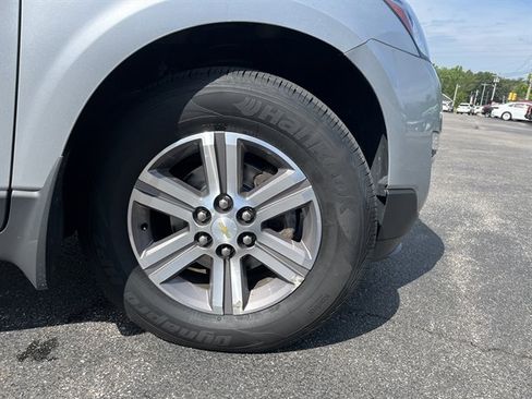 Used 2017 Chevrolet Traverse LT AWD/4WD image 4