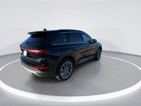 New 2026 Lincoln Corsair Premiere image 8