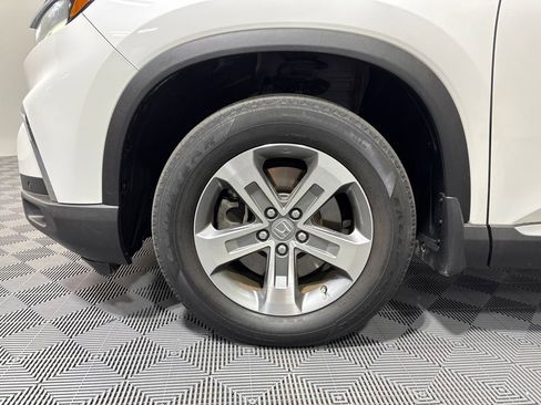 Used 2023 Honda Pilot EX-L image 2