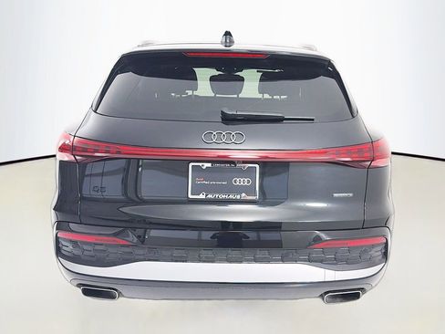 Certified 2025 Audi Q5 Premium w/ Convenience Package image 6