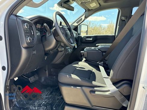 New 2026 GMC Sierra 3500 Pro AWD/4WD image 10