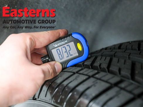 Used 2023 Chevrolet Suburban Premier image 28